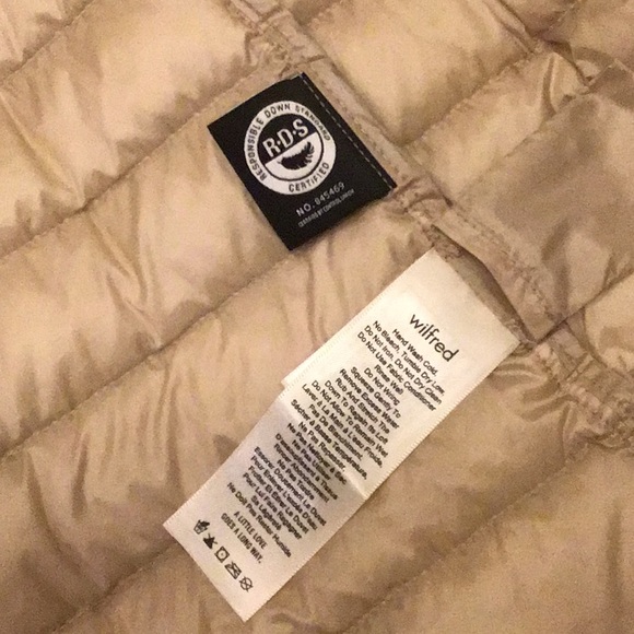 Down jacket - Picture 6 of 6